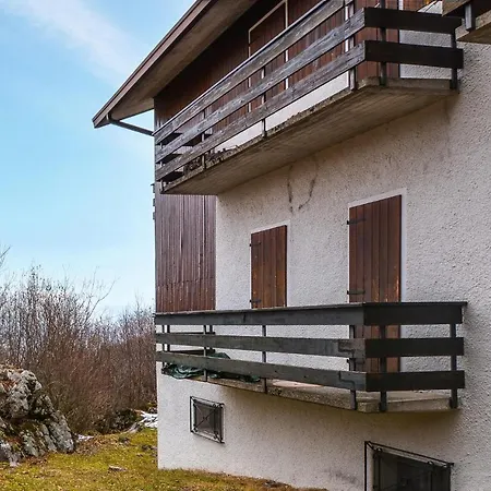 Bella Vista Apartment