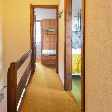 Bella Vista Apartment *